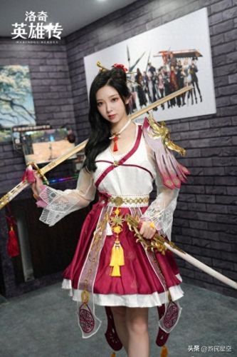 洛奇英雄转装备(洛奇访谈)插图