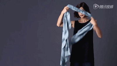 三角围巾的系法(三角围巾最好看的钩法)插图3 三角围巾的系法(三角围巾最好看的钩法)插图3