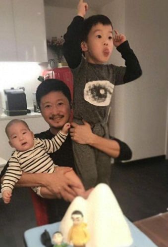 刘德华两个儿子(刘德华一共几个孩子)插图8 刘德华两个儿子(刘德华一共几个孩子)插图8