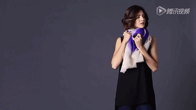 三角围巾的系法(三角围巾最好看的钩法)插图8 三角围巾的系法(三角围巾最好看的钩法)插图8