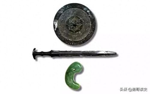 八尺琼勾玉(八尺琼勾玉怎么读)插图 八尺琼勾玉(八尺琼勾玉怎么读)插图