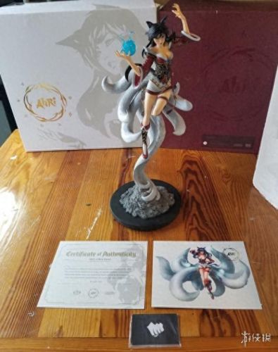 lol九尾妖狐(lol阿狸)插图1 lol九尾妖狐(lol阿狸)插图1