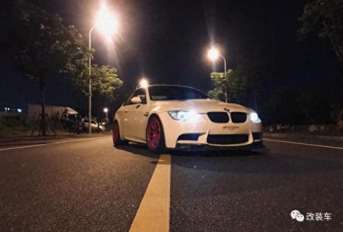 宝马m3e92(2023年宝马价目表)插图8