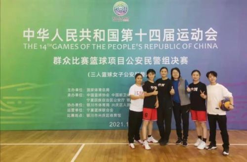 一枪流女枪警出装2023(穿甲女警一个大招秒人出装)插图2