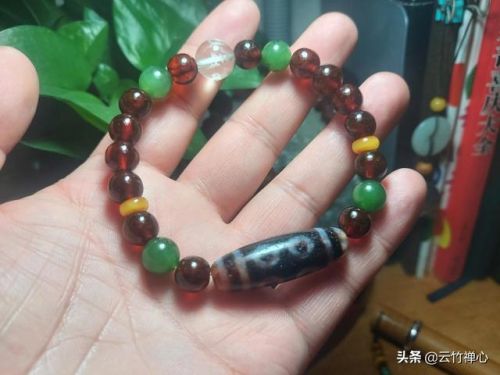 天珠和什么搭配比较好(天珠穿法)