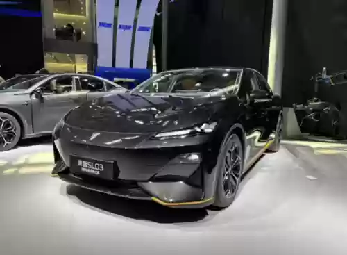 黑金无敌阵容搭配图表(云顶之弈阵容搭配图表)插图1