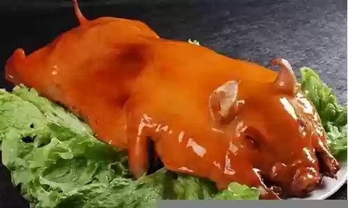 烤乳猪搭配什么阵容