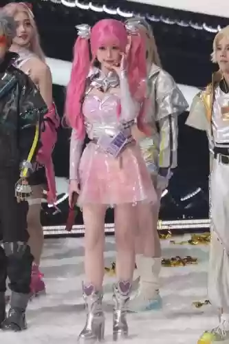 粉发阵容