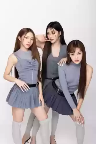蜜桃丑女阵容_1