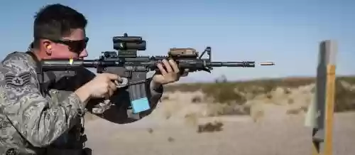 m4a1是不是英雄武器，m4a1k是英雄级吗插图1